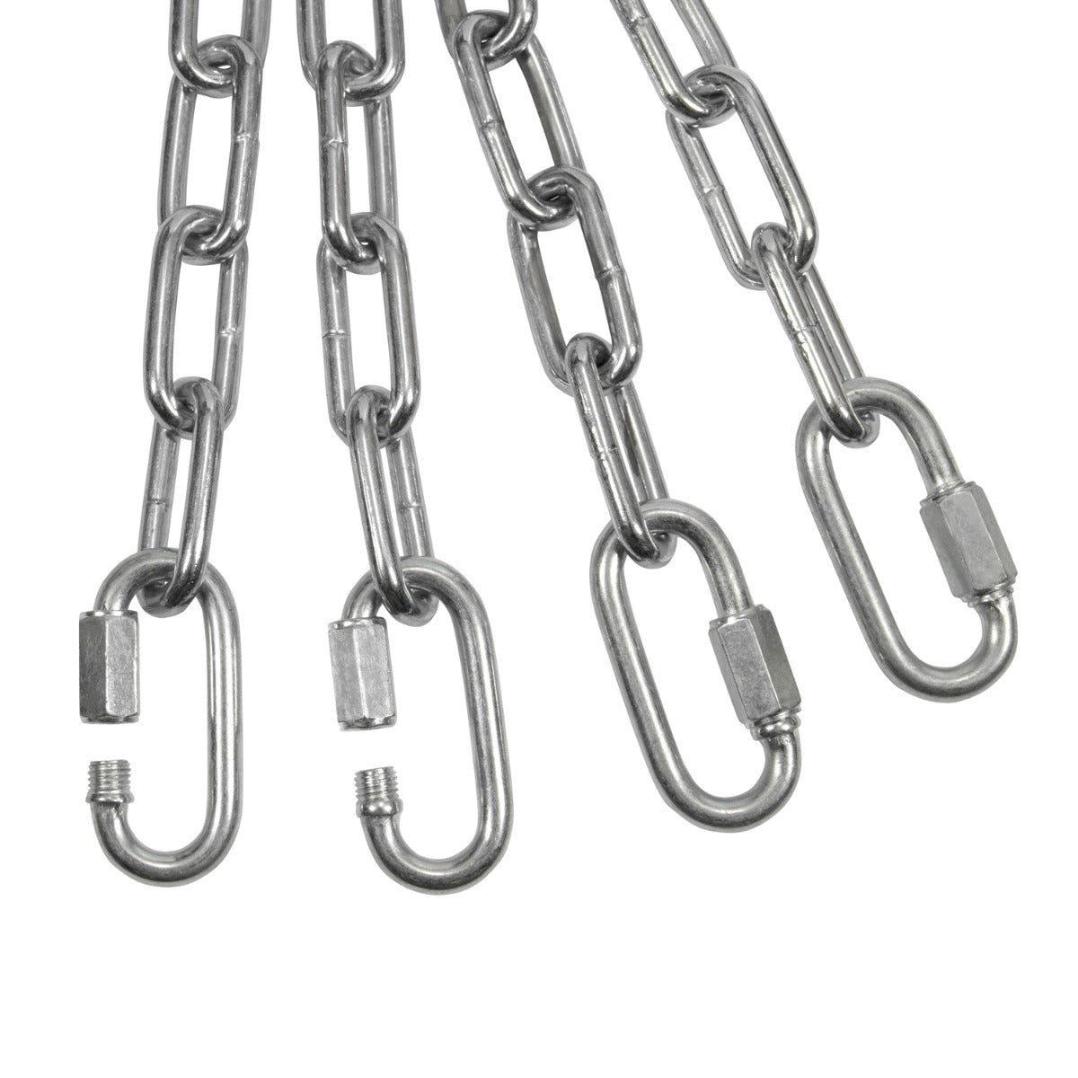 variant:lifestyle::TITLE Boxing Club Heavy Bag Chain System 4.0 close up view of the end of the chain