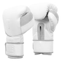 variant:lifestyle::TITLE White Boxing Training Gloves 2.0  side view