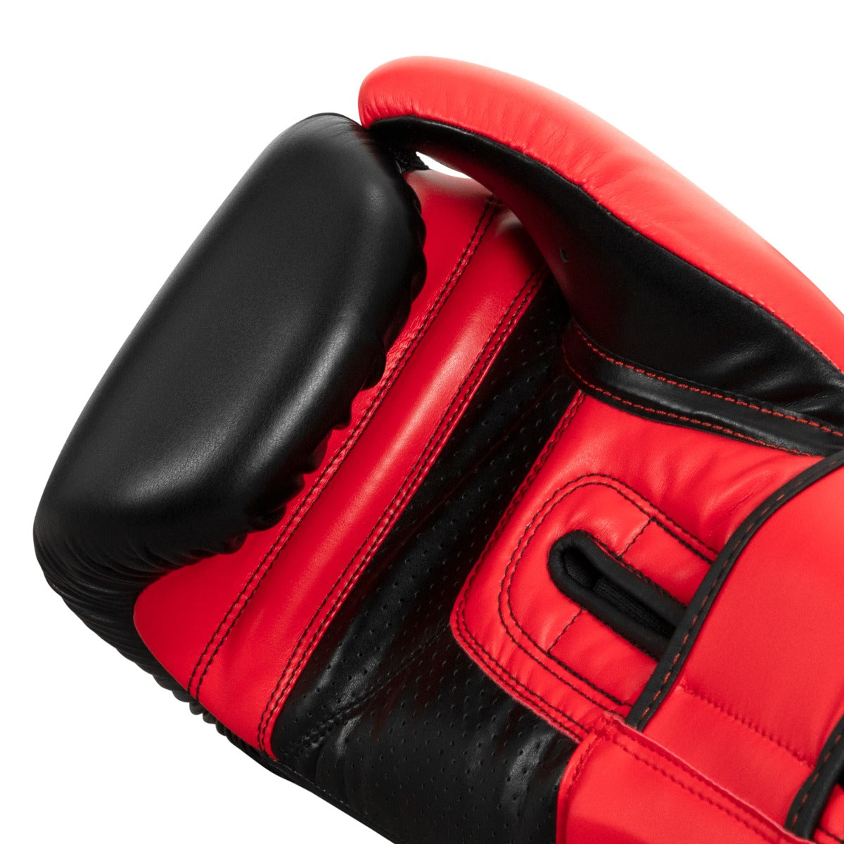 variant:lifestyle::TITLE Boxing Pro Style Heavy Bag Gloves hand view